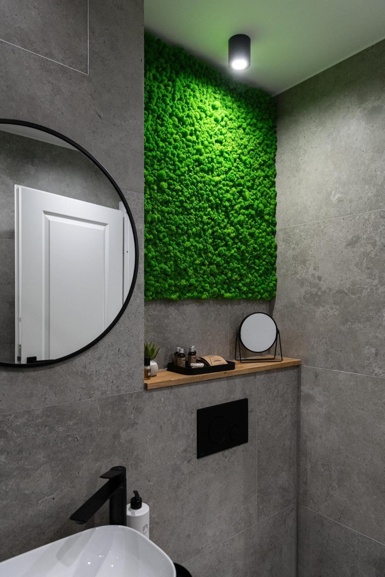 Moon Apartment
